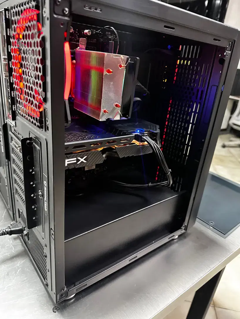 کیس گیمینگ RGB|رایانه رومیزی|شیراز, معالی‌آباد|دیوار