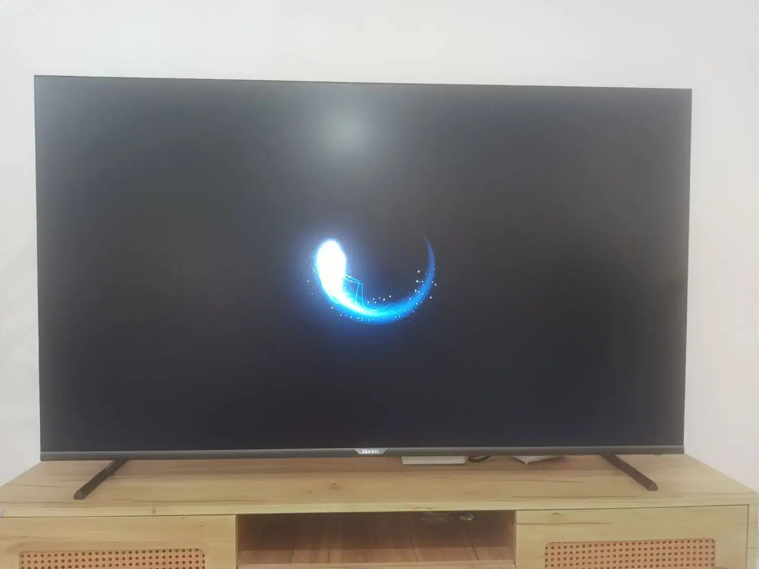 سایز ۶۵ هوریون|تلویزیون و پروژکتور|رشت, یخسازی|دیوار