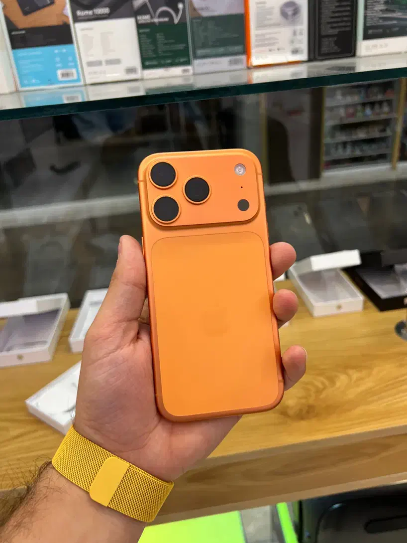 iphone 17 pro پک اصلی تمیز|موبایل|شیراز, فخرآباد (دروازه کازرون)|دیوار