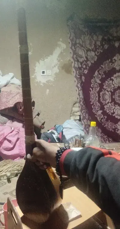 سه تار|سازهای سنتی|یزد, |دیوار