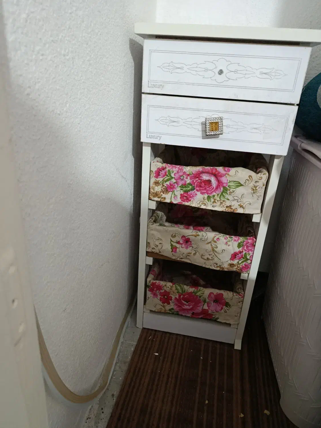 جا سیب زمینی پیاز|مبلمان خانگی و میز عسلی|اندیشه, اندیشه فاز ۲|دیوار