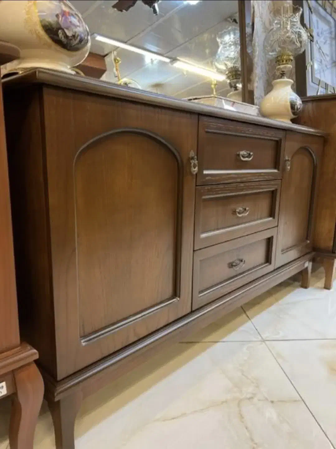 رنگ کاری صنایع چوبی|خدمات پیشه و مهارت|پاکدشت, پاکدشت (مامازند)|دیوار