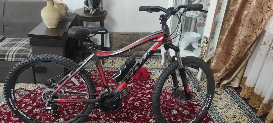 دوچرخه|دوچرخه، اسکیت، اسکوتر|چمران, |دیوار