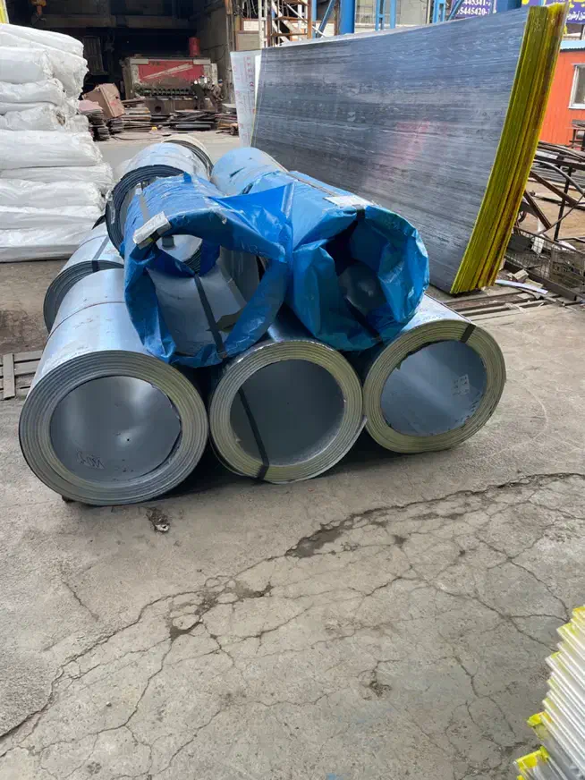 فروش ویژه ورق گالوانیزه و گالوالوم قیمت مناسب|مصالح و تجهیزات ساختمان|ری, بازار آهن|دیوار