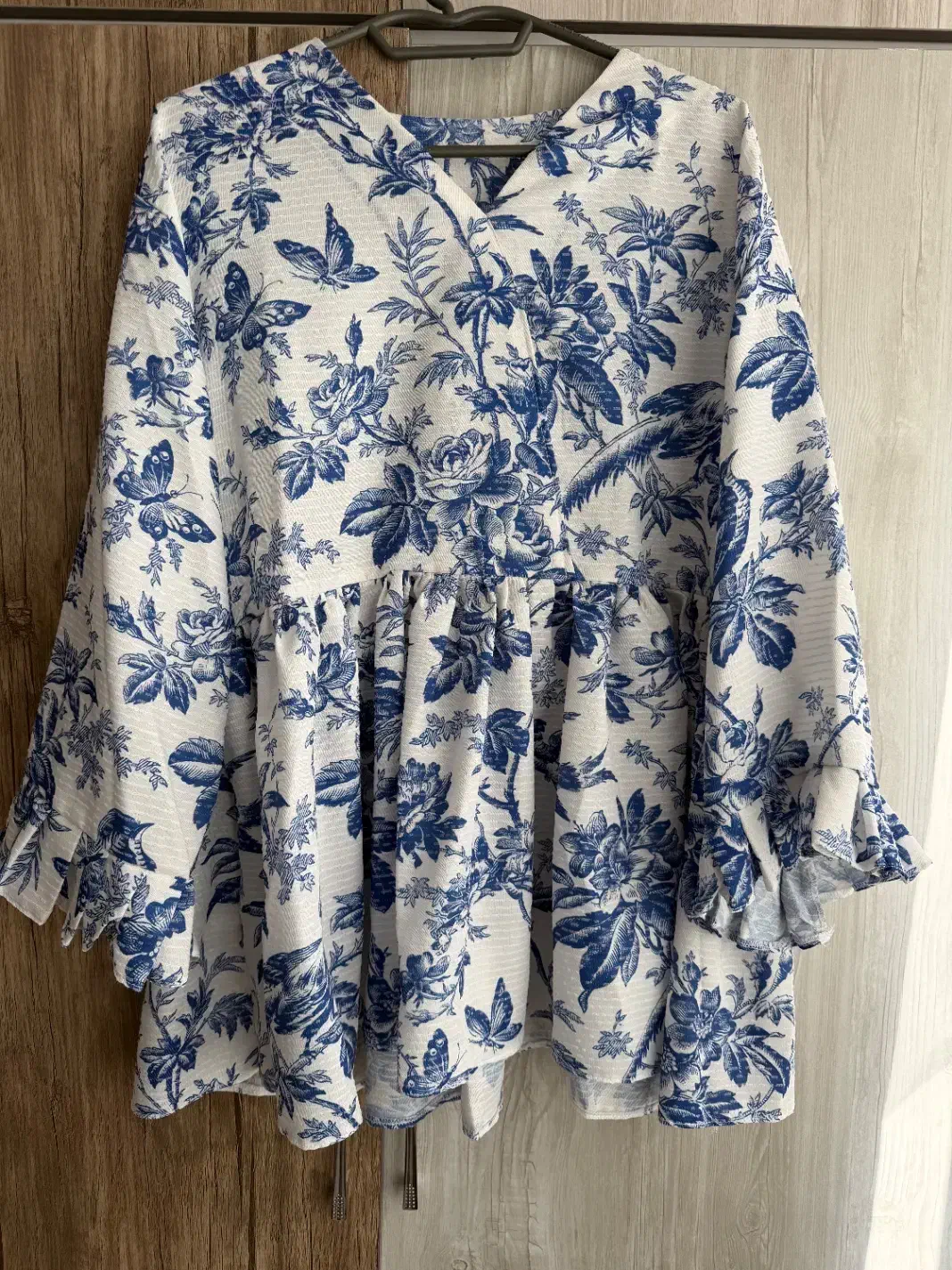 مانتو|لباس|بیرجند, |دیوار