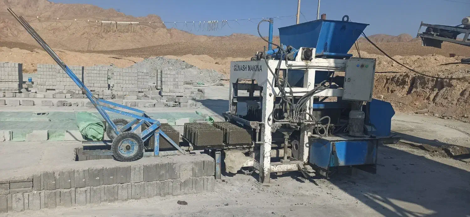 دستگاه بلوک زنی ثابت|ماشین‌آلات صنعتی|اسفراین, |دیوار