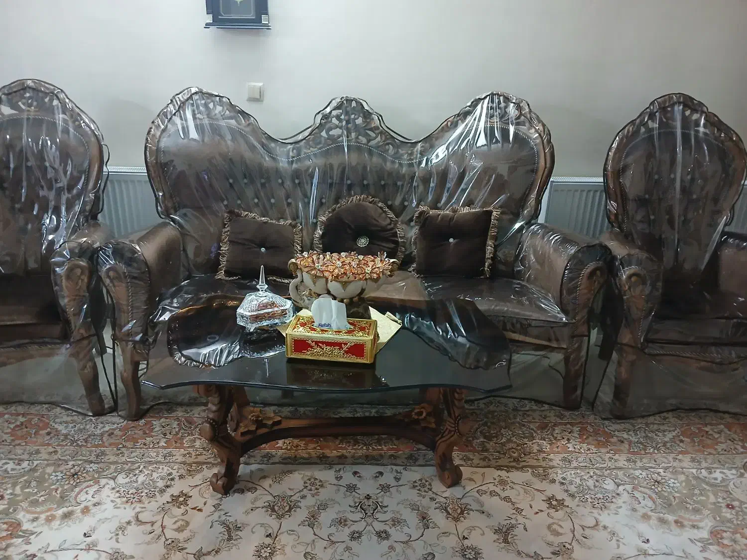 فروش مبل 9 نفره|مبلمان خانگی و میز عسلی|شاهینشهر, خانه کارگر|دیوار