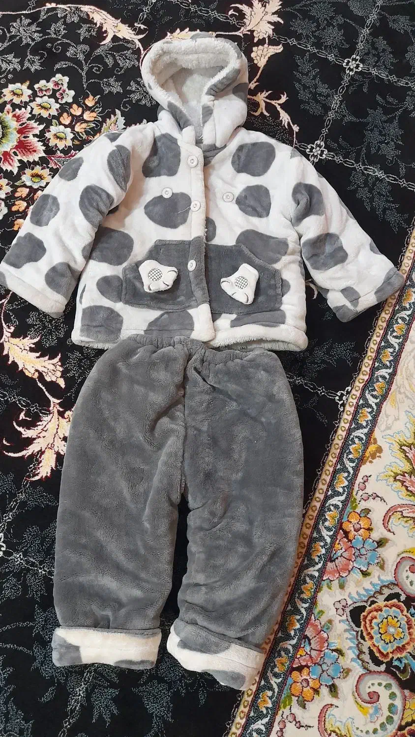 سرهمی خیلی قشنگ|کفش و لباس بچه|نورآباد, |دیوار