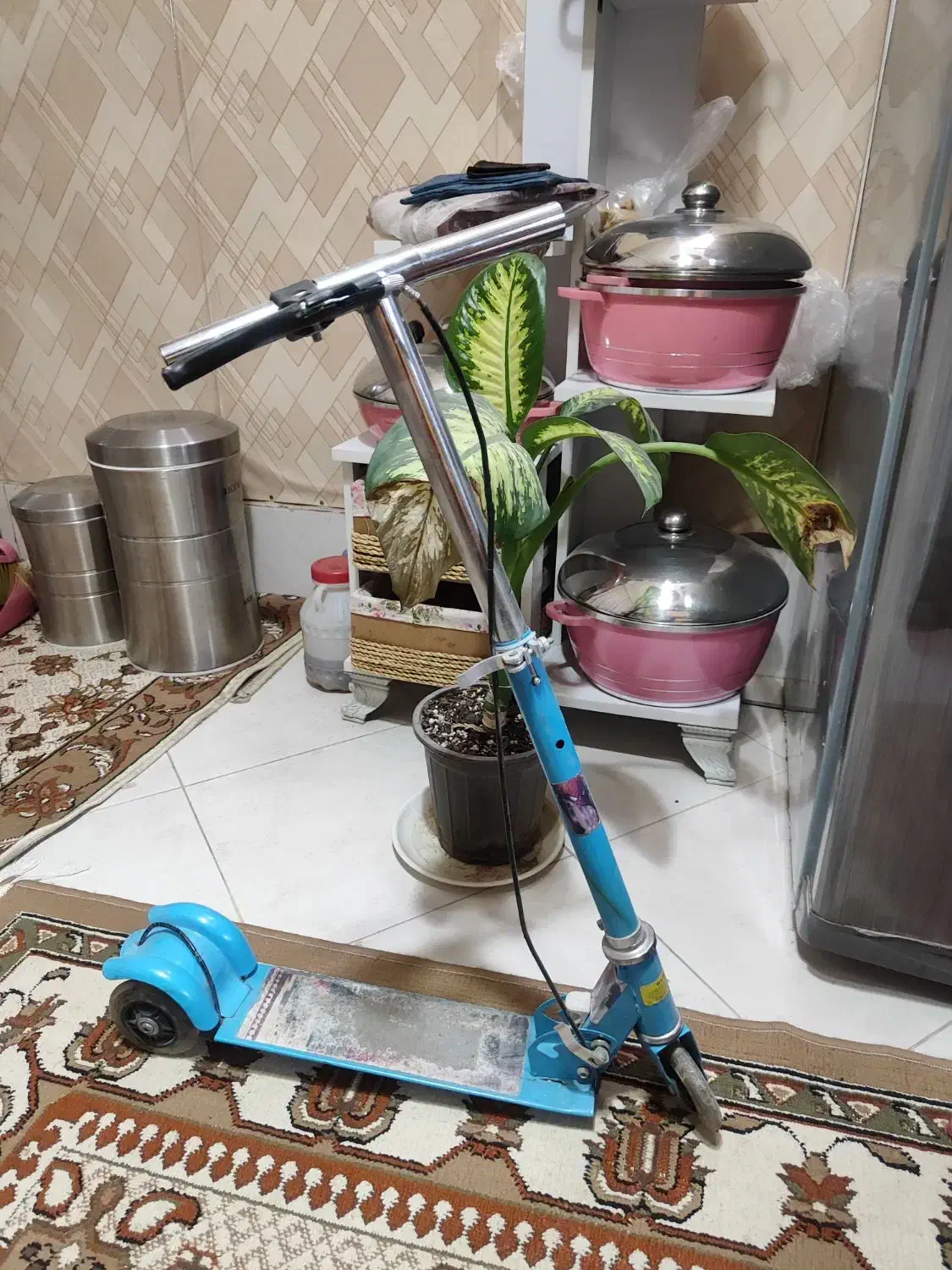 اسکوتر فلزی|دوچرخه، اسکیت، اسکوتر|مشهد, حضرت حجت|دیوار