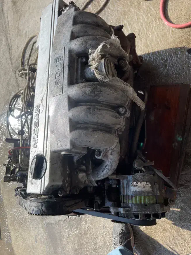 موتور۶ سیلندر نیسان RD28|قطعات یدکی و لوازم جانبی|ری, کارخانه سیمان|دیوار