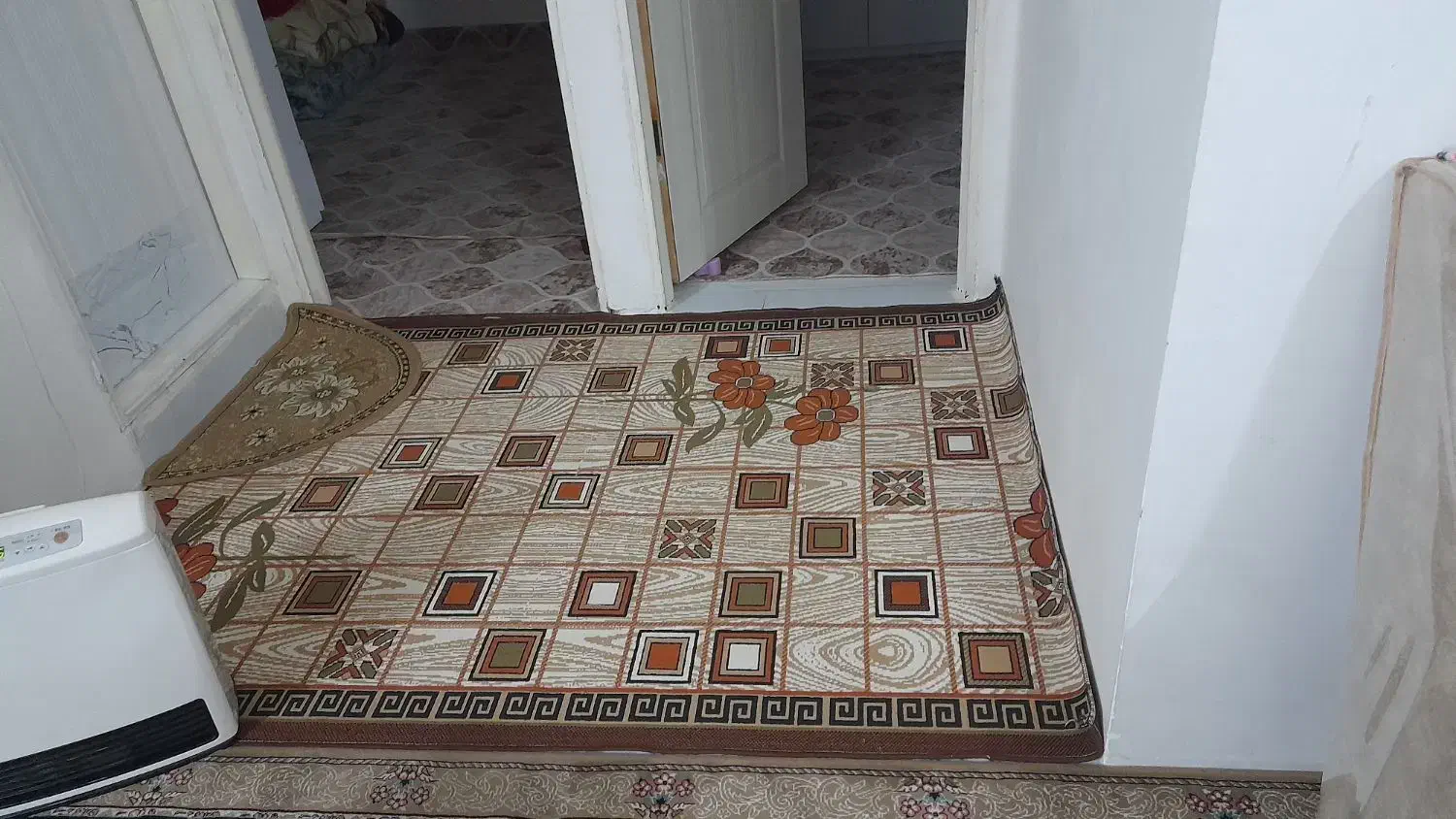 گلیم|گلیم، جاجیم، گبه|مشهد, کوی ولیعصر|دیوار