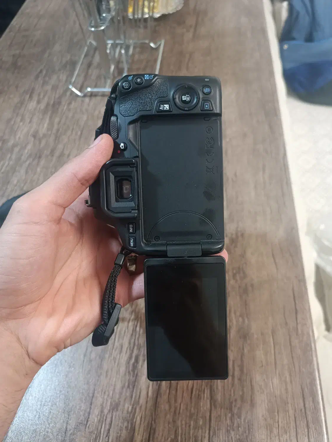 دوربین ۲۵۰ d  کنون|دوربین عکاسی و فیلم‌برداری|تهران, شوش|دیوار