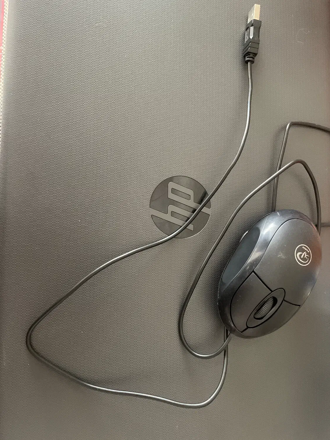 لپ تاپ اچ پی و قاب کیس تمیز|رایانه همراه|مشهد, طلاب|دیوار