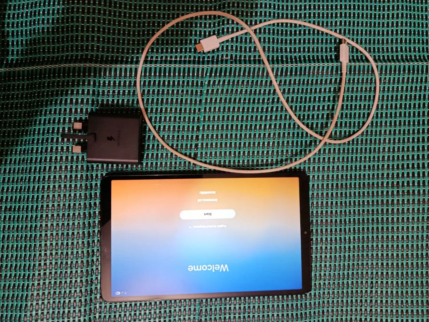 تبلت|تبلت|شیراز, ارم|دیوار