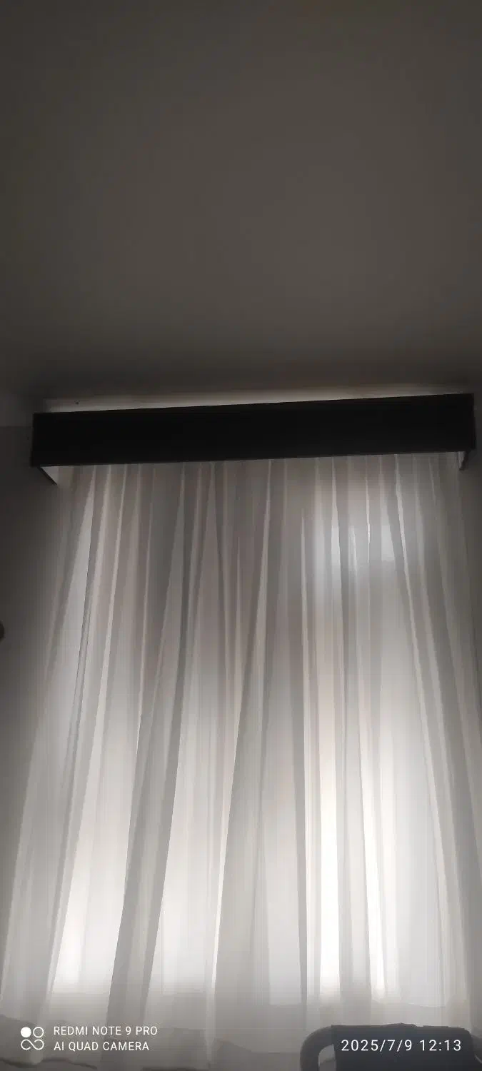 پرده حریر شایندار کاملا نو با آستری و چوب پرده|پرده، رانر، رومیزی|نسیم‌شهر, |دیوار