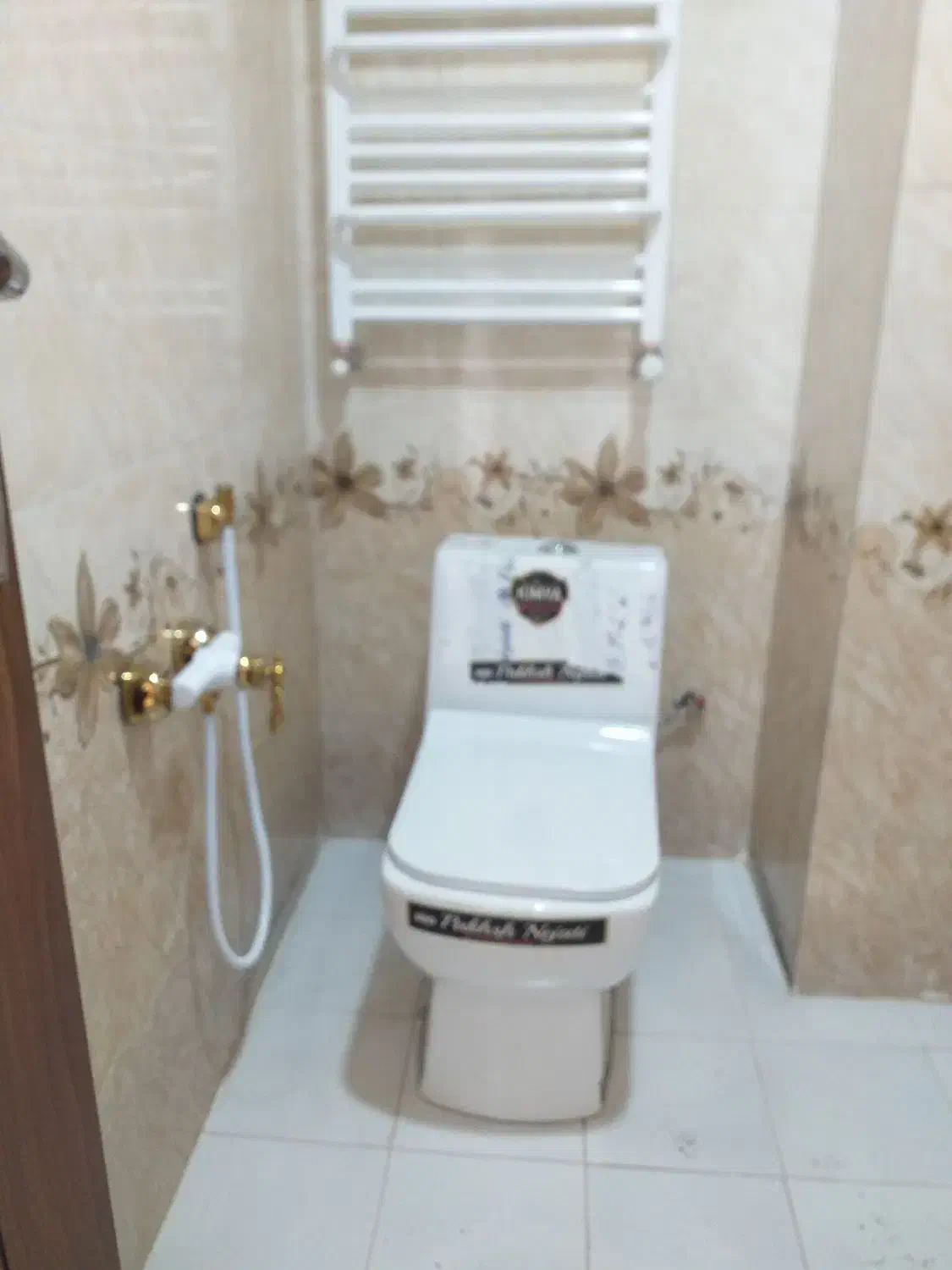 نصب شیرآلات|خدمات پیشه و مهارت|زنجان, |دیوار