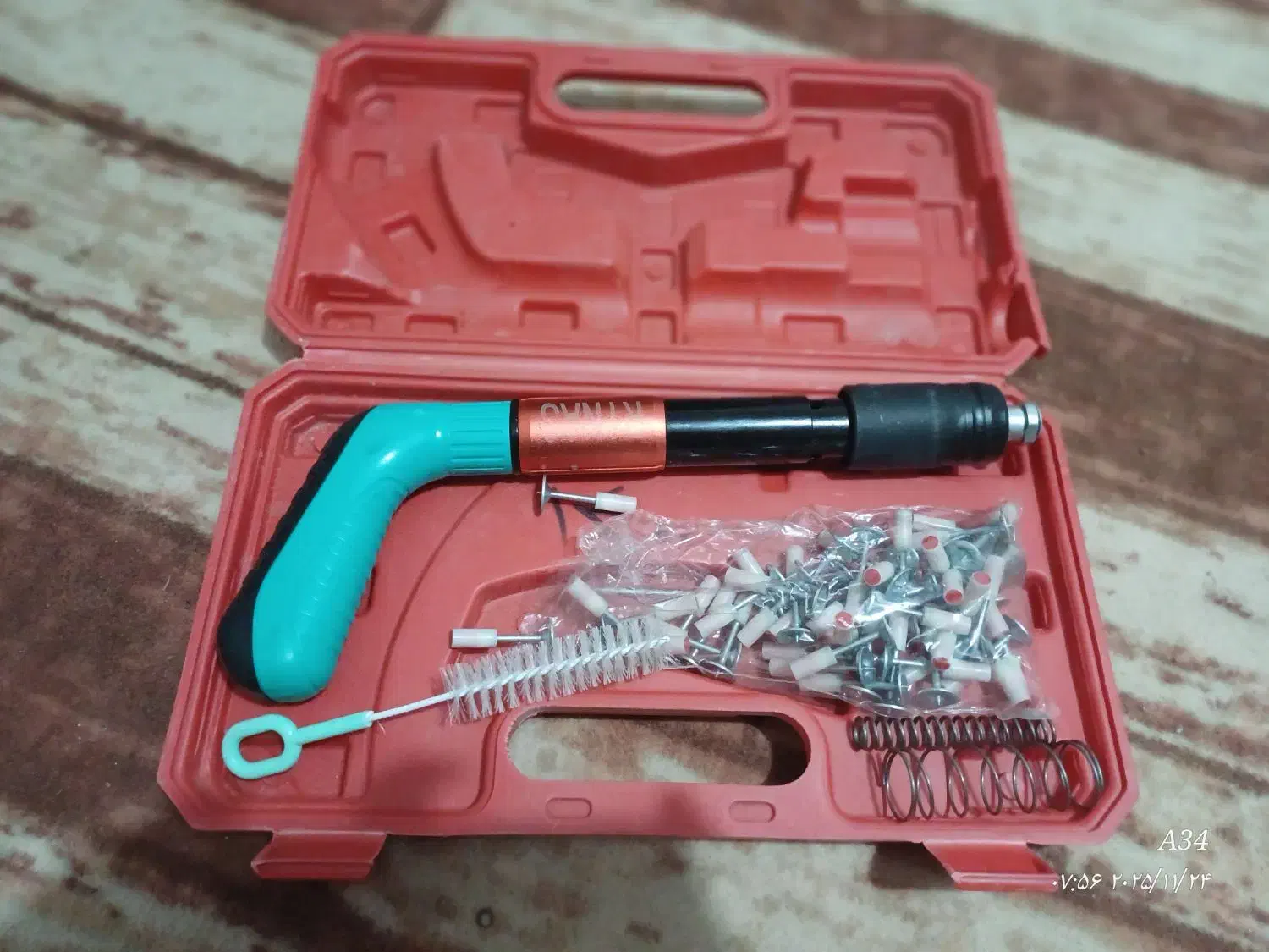 میخکوب نو هستش چون نیاز ندارم میفروشم|ابزارآلات|تایباد, |دیوار