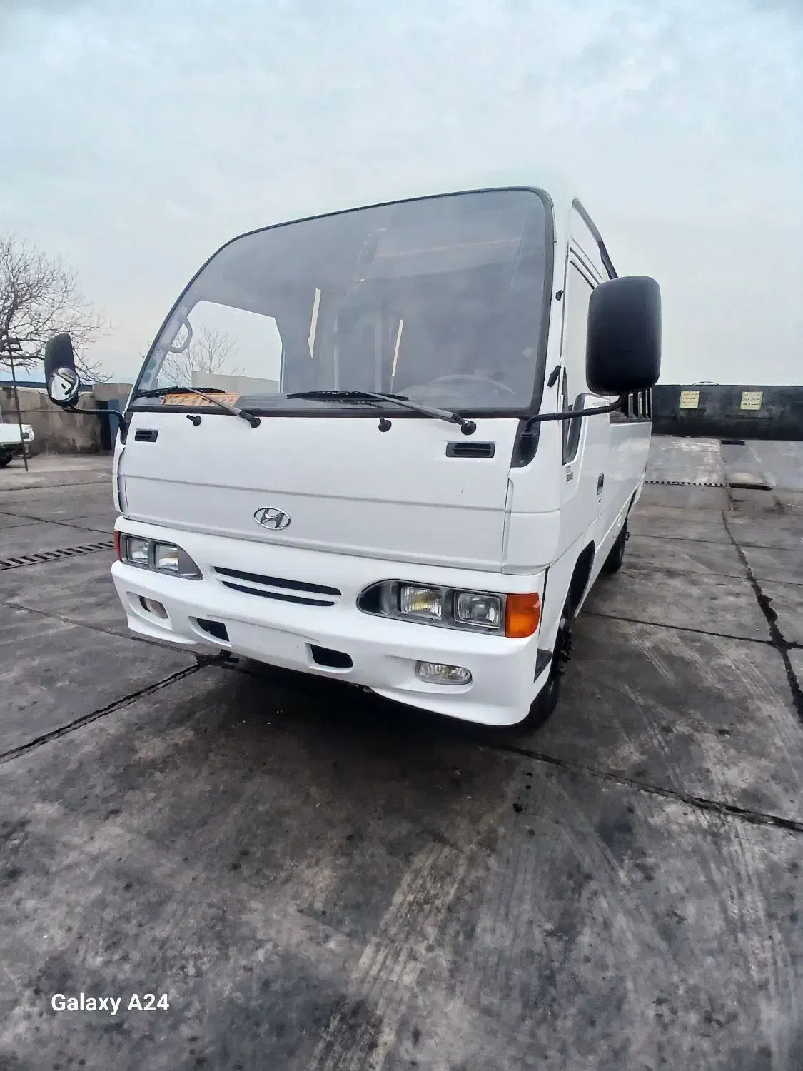 مینی بوس هیوندا|خودرو سنگین|ری, دیلمان|دیوار