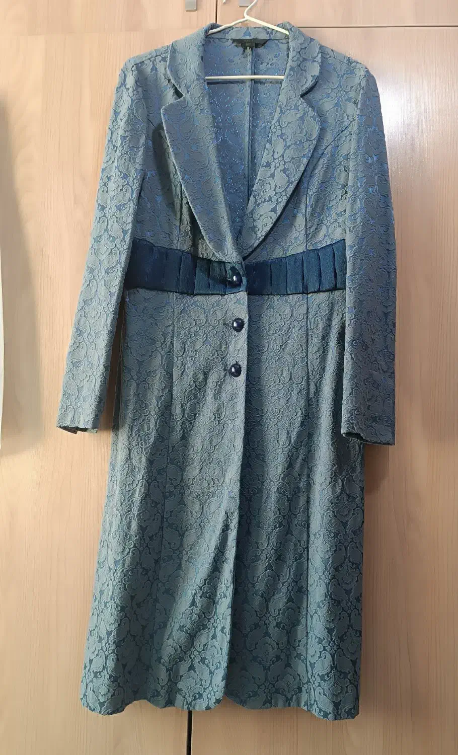 مانتو ضخیم مناسب فصل|لباس|تهران, آهنگ|دیوار