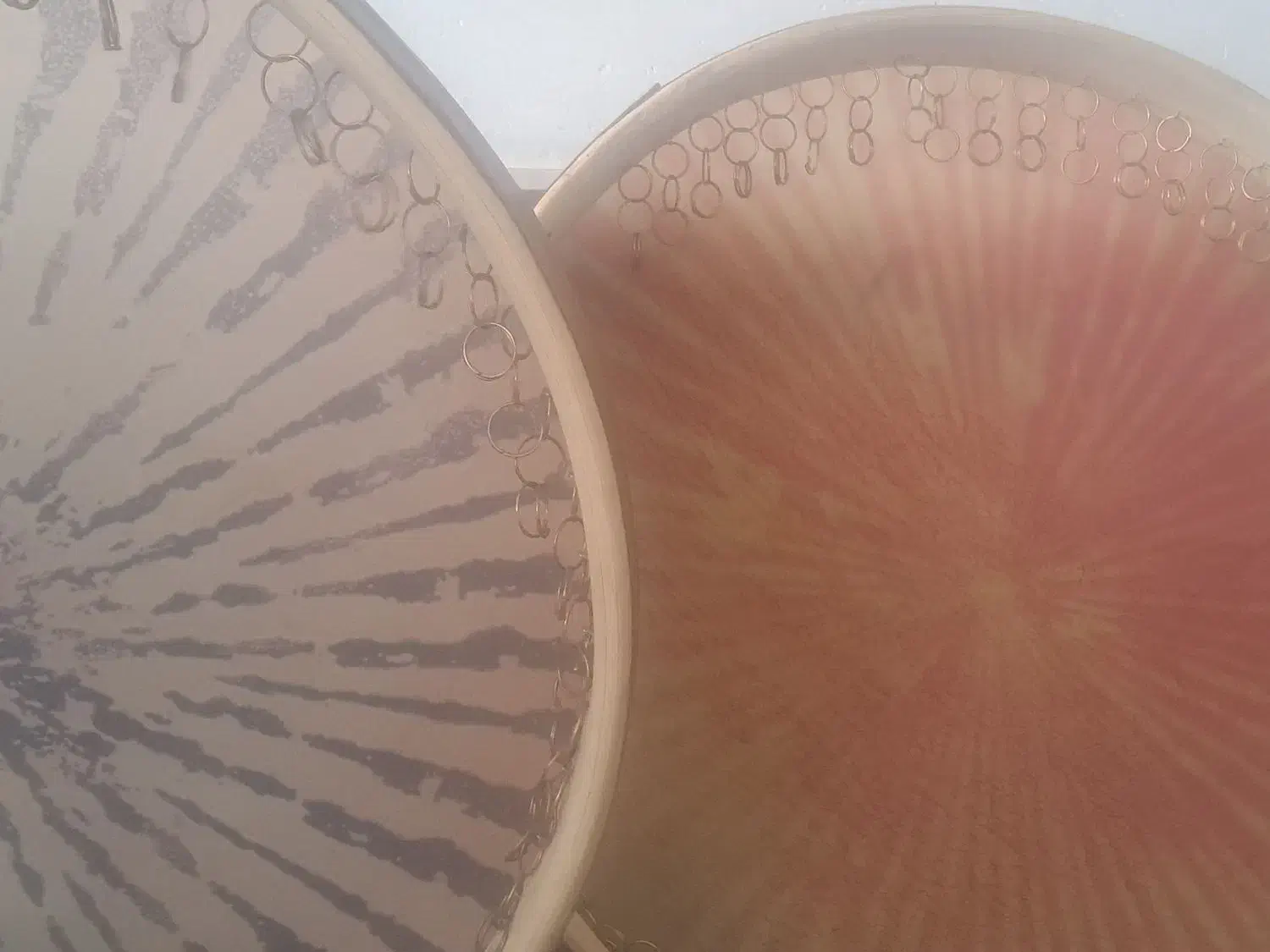 دف خورشیدی|سازهای سنتی|گناباد, |دیوار