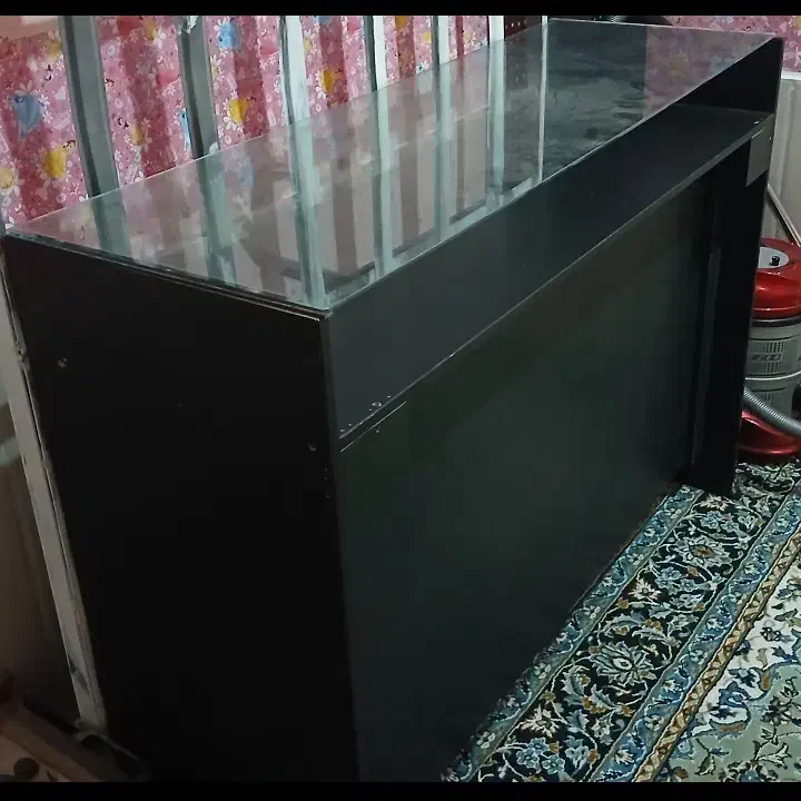 استندآهنی و ویترین پیشخوان  بفروش میرسد|فروشگاه و مغازه|اهواز, کارون|دیوار