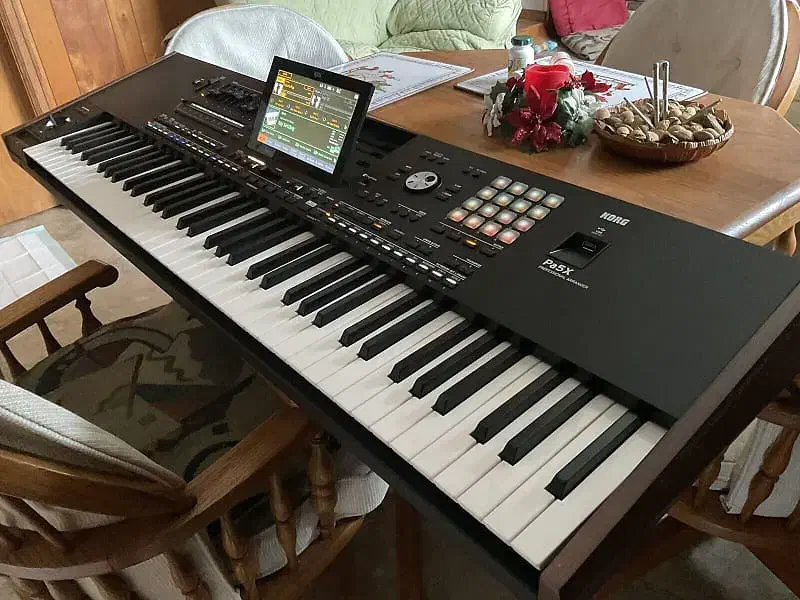 korg pa5x|پیانو، کیبورد، آکاردئون|بندرعباس, |دیوار