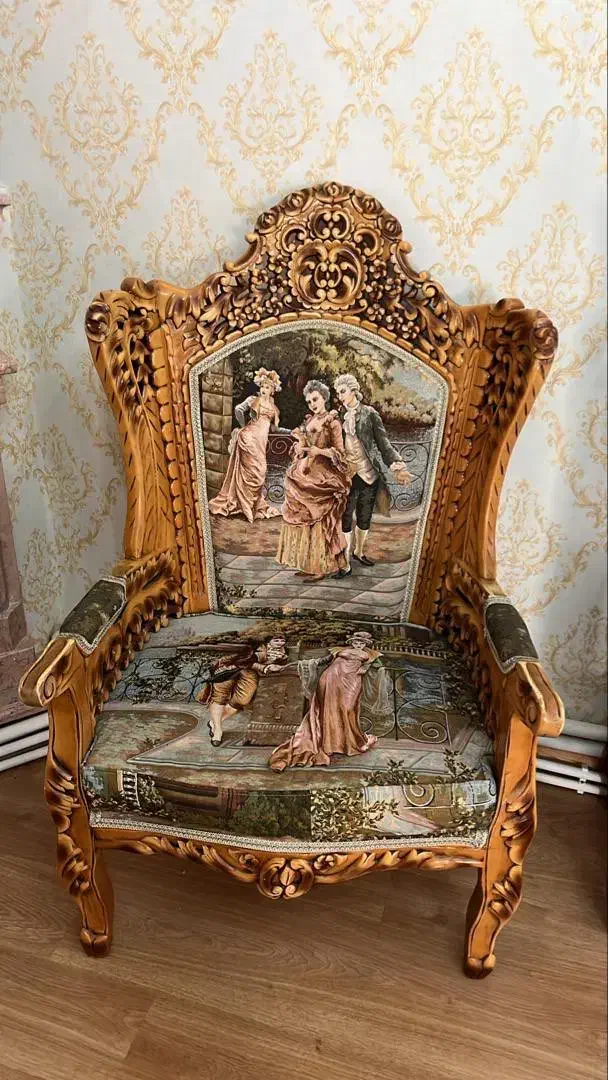 فروش مبلمان سلطنتی ۹ نفره با کنده کاری دستی شیک|مبلمان خانگی و میز عسلی|تبریز, |دیوار