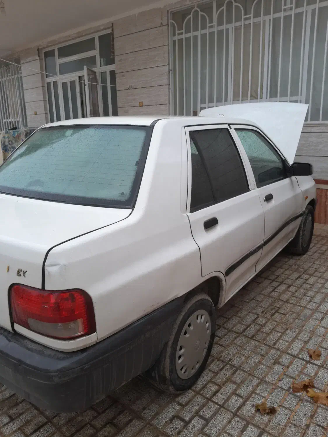 ماشین خانگی شاستی.ترک جزئی بیمه ۲ماه مایعنه ۵ ماه|خودرو سواری و وانت|تربت‌حیدریه, پائین ولایت|دیوار