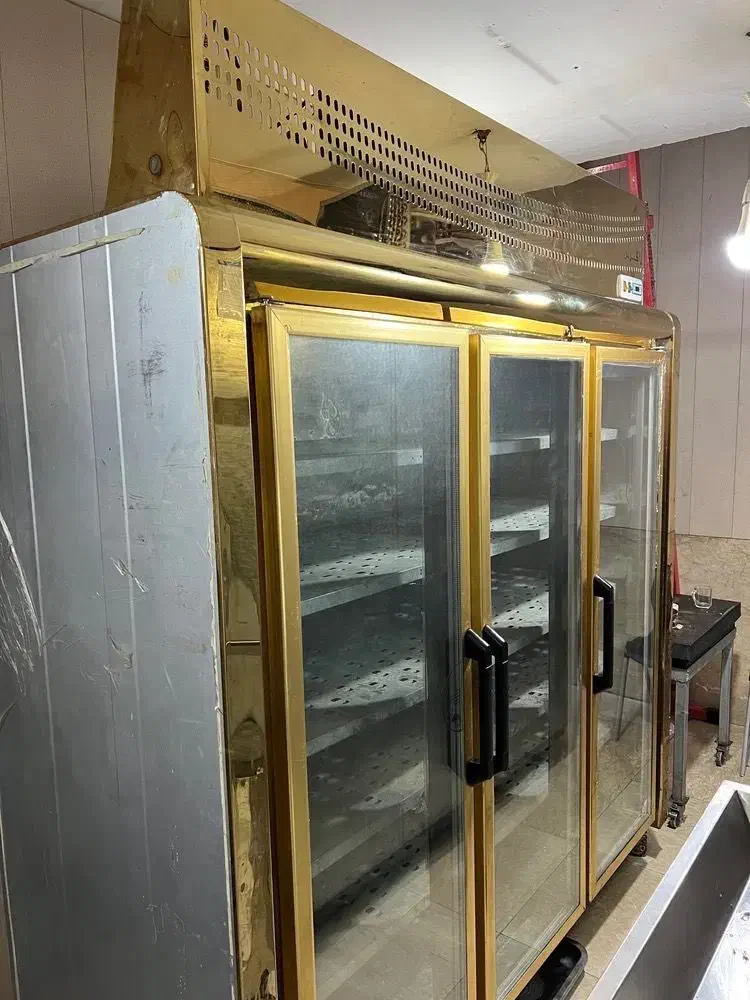 فریزر ایستاده سه درب برند زاگرس|فروشگاه و مغازه|مشهد, هفت تیر (نه دره)|دیوار