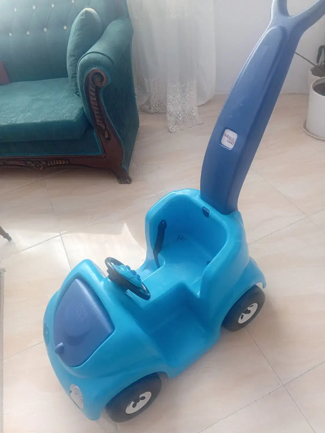 ماشین اسباب بازی در حد نو|اسباب‌بازی بچه|سبزوار, هویزه|دیوار