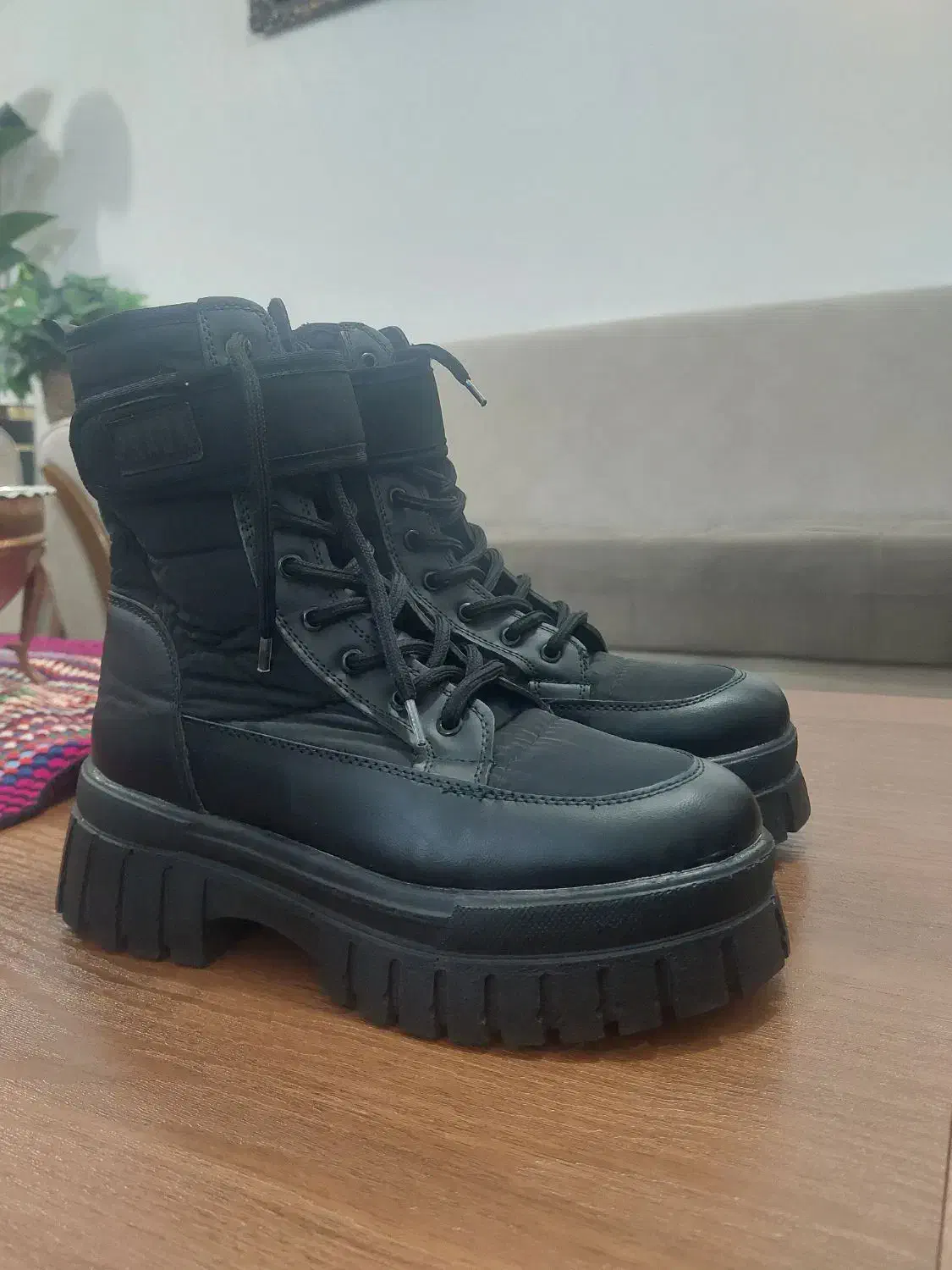 نیم بوت پافری سایز۳۹|کیف، کفش، کمربند|کوهدشت, |دیوار