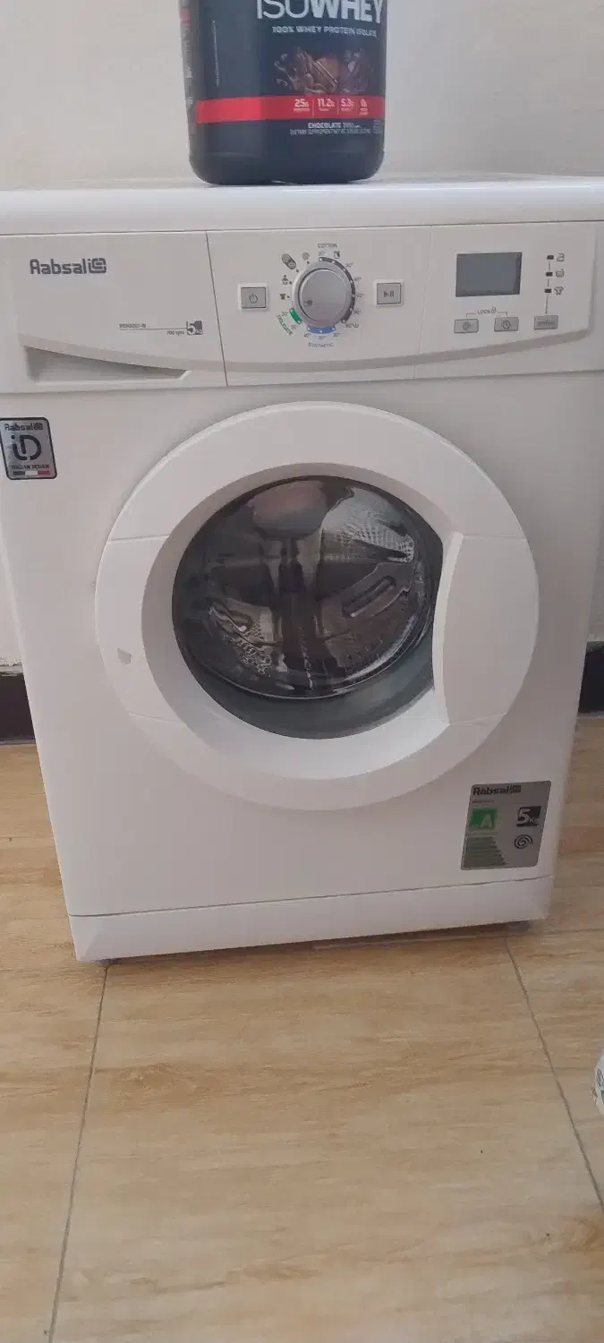 ماشین لباسشویی|ماشین لباسشویی و خشک‌کن لباس|کاشان, باغ ماجد|دیوار