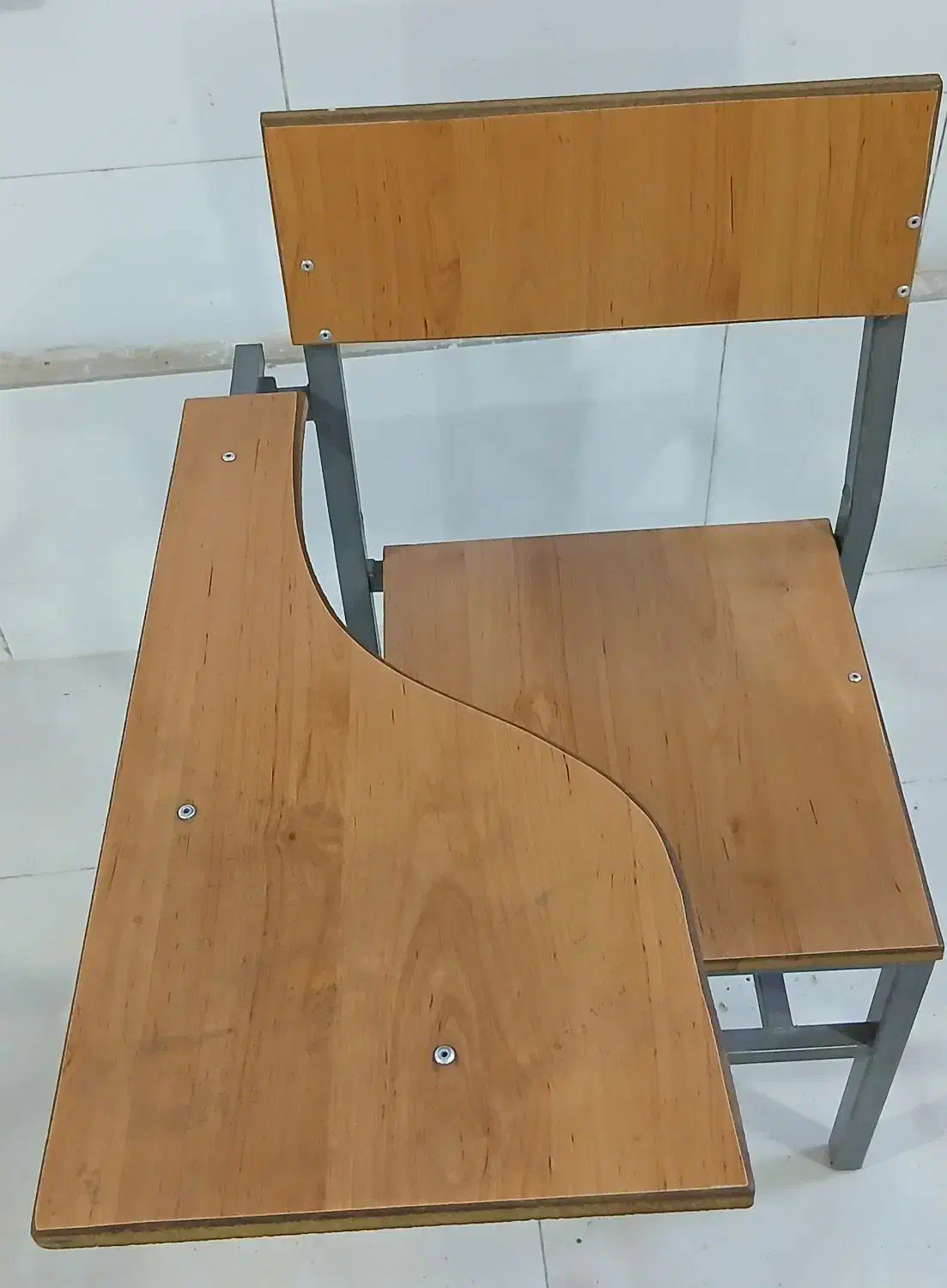 صندلی|صندلی و نیمکت|خوی, |دیوار