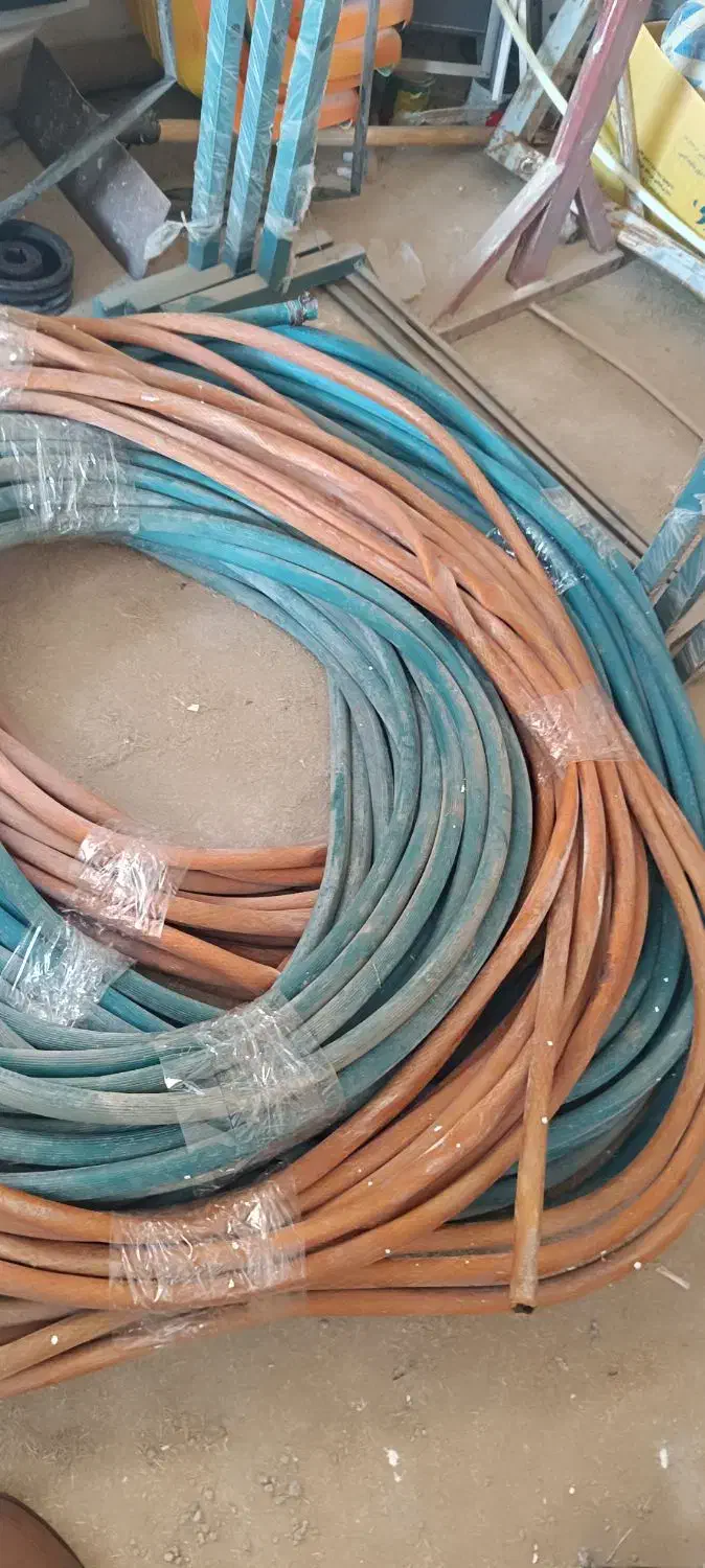 فروش شیلنگ های دسته دوم سایز سه چهارم 3/4|خدمات باغبانی و درختکاری|اهرم, |دیوار