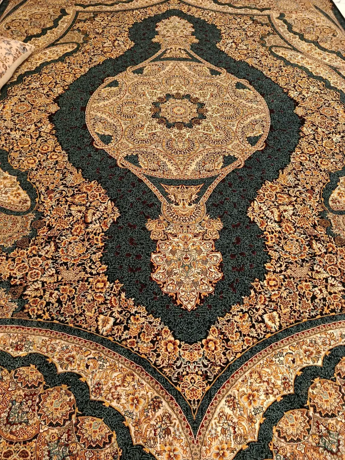 فرش تمیز وسالم|فرش|سنقر, |دیوار