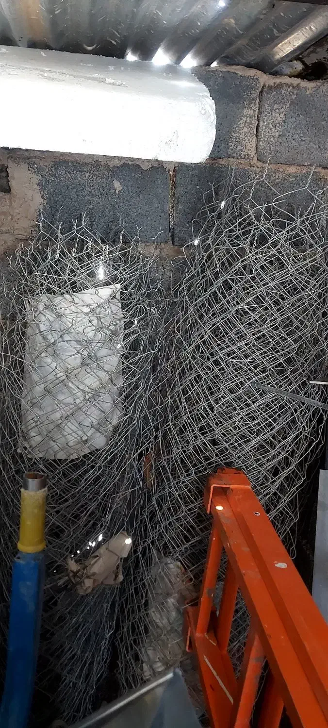 تیر اهن۱۴و۱۶میلگرد ۸ بلوک لیکا فنس با پایه|مصالح و تجهیزات ساختمان|بیرجند, |دیوار