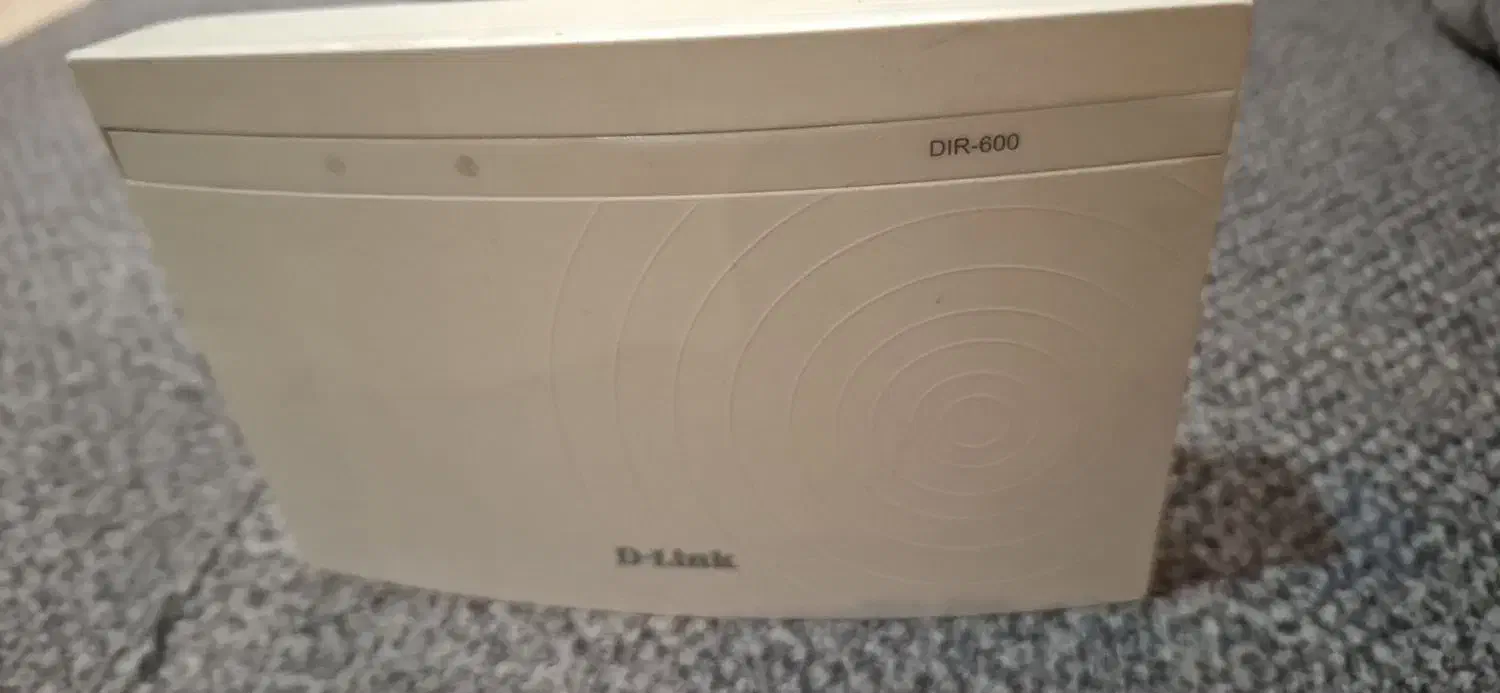 روتر d-link مدل dir600|مودم و تجهیزات شبکه|اصفهان, خانه اصفهان|دیوار