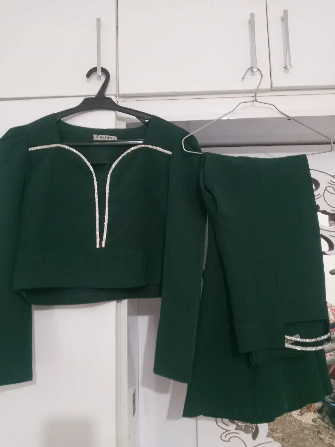 کت شلوار|لباس|نیشابور, خط کاشمر|دیوار