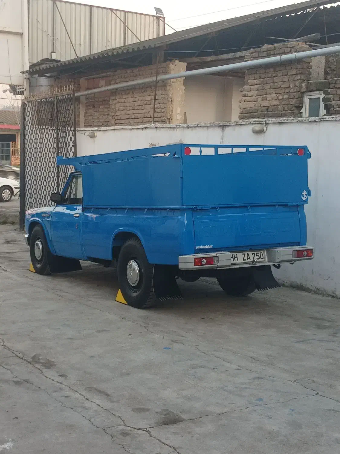 نیسان مدل ۸۲ دوگانه|خودرو سواری و وانت|ساری, |دیوار