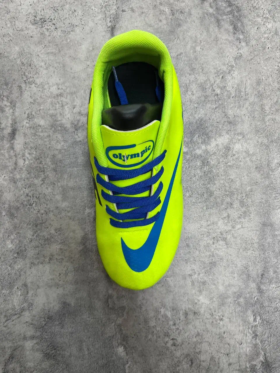 کفش چمن مصنوعی|کیف، کفش، کمربند|حبیب آباد, |دیوار