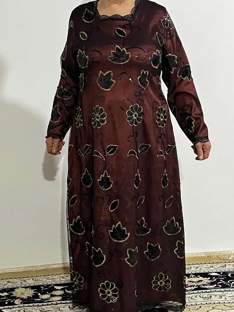 لباس مجلسی|لباس|مرزنآباد, |دیوار