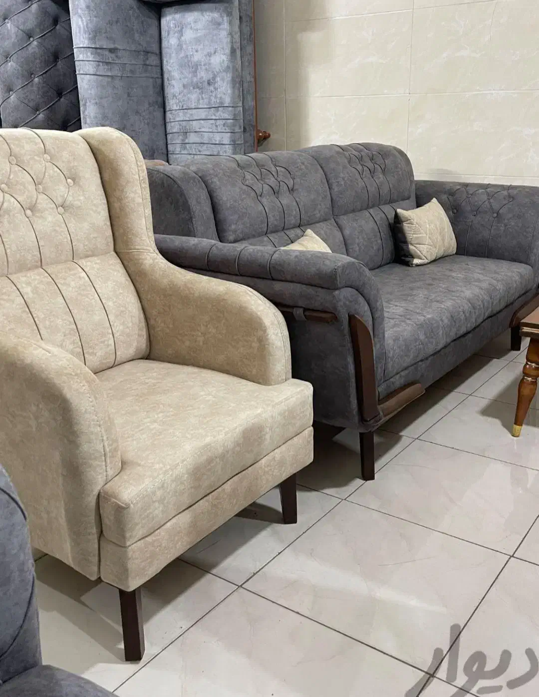 ((مبلمان مارشال 20 40))|مبلمان خانگی و میز عسلی|اراک, |دیوار