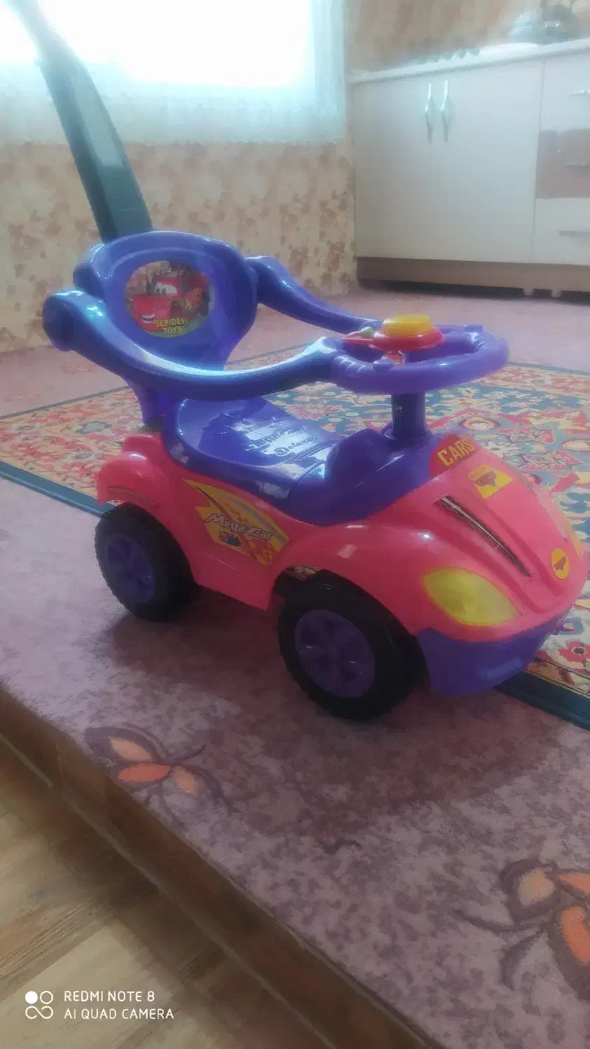 ماشین|اسباب‌‌بازی|هشتگرد, هشتگرد قدیم|دیوار