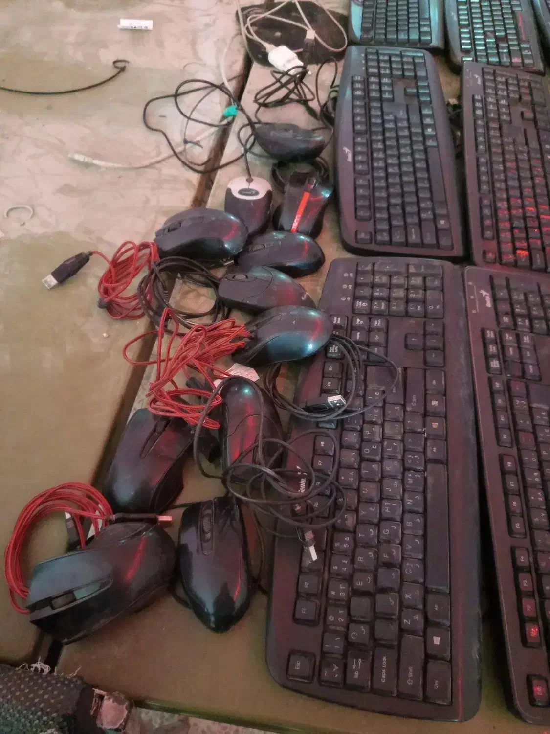 کیبورد و موس|قطعات و لوازم جانبی رایانه|تربت‌حیدریه, کوه سنگی|دیوار