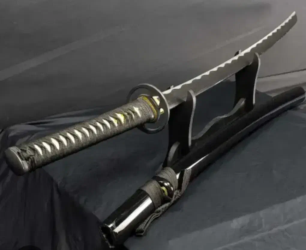 معامله با شمشیر سامورای|تجهیزات ورزشی|شیراز, دارالرحمه|دیوار