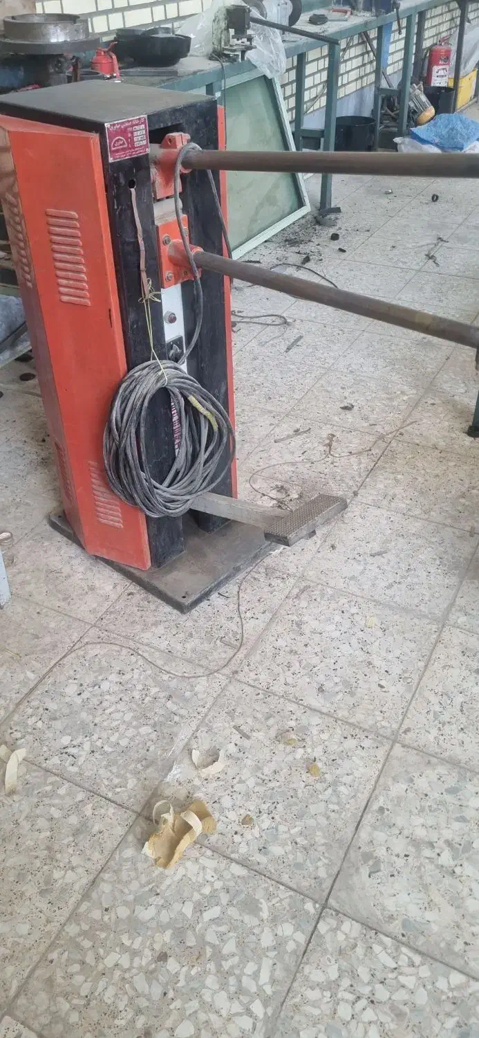 دستگاه نقطه جوش پدالی|ماشینآلات صنعتی|سیستان, |دیوار