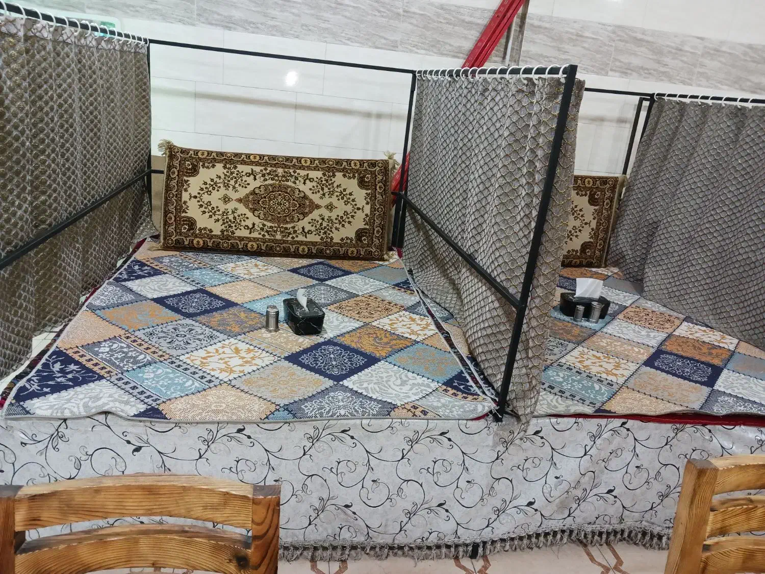 تخت ۲ در ۱.۸۰|کافیشاپ و رستوران|زنجان, |دیوار