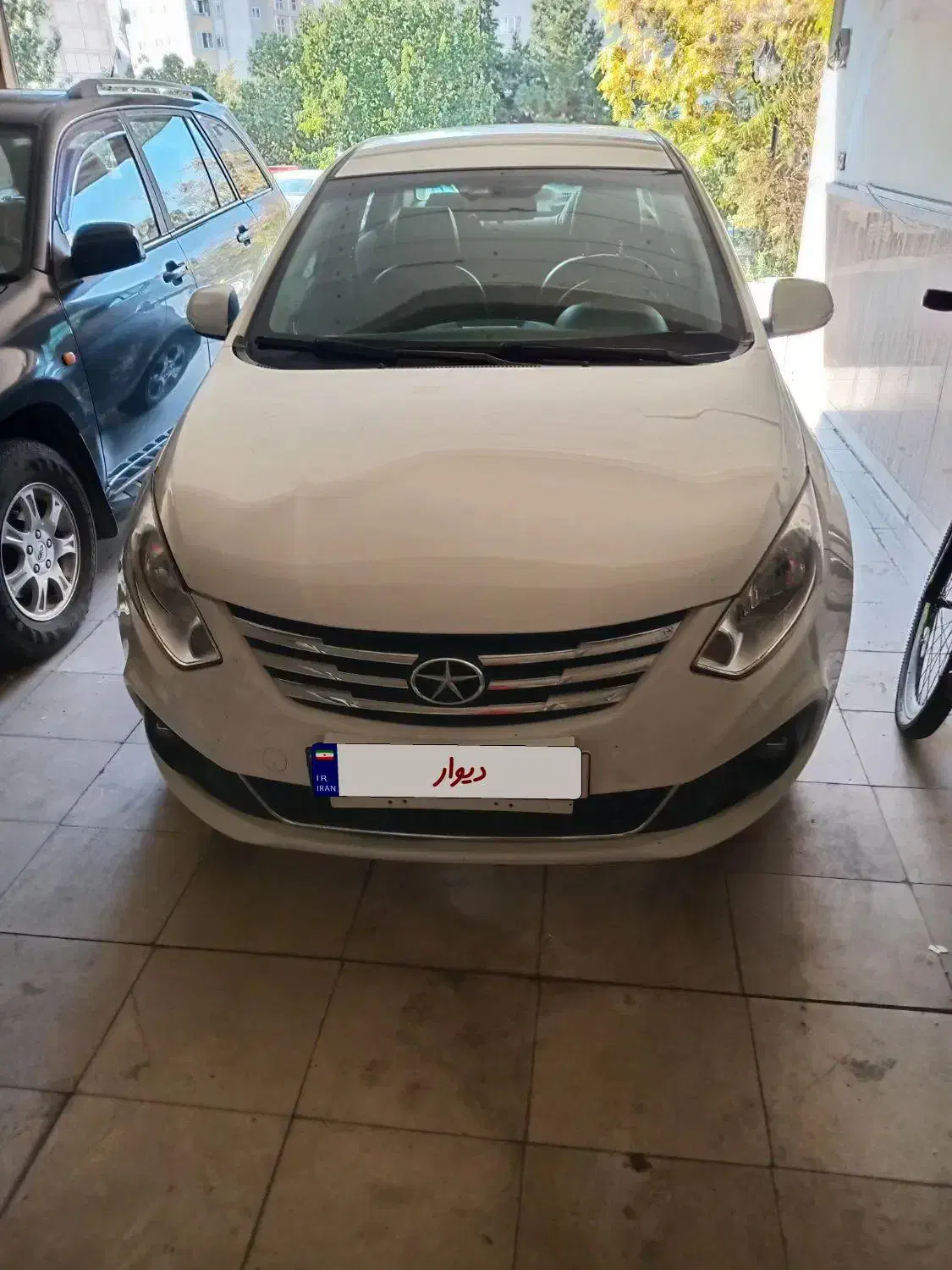 j4  مدل 1402 گارانتی جاری بدون رنگ کم کار|خودرو سواری و وانت|تبریز, |دیوار