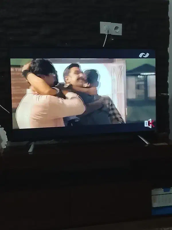 ال ای دی هوشمند۴۳|تلویزیون و پروژکتور|بندر گز, |دیوار