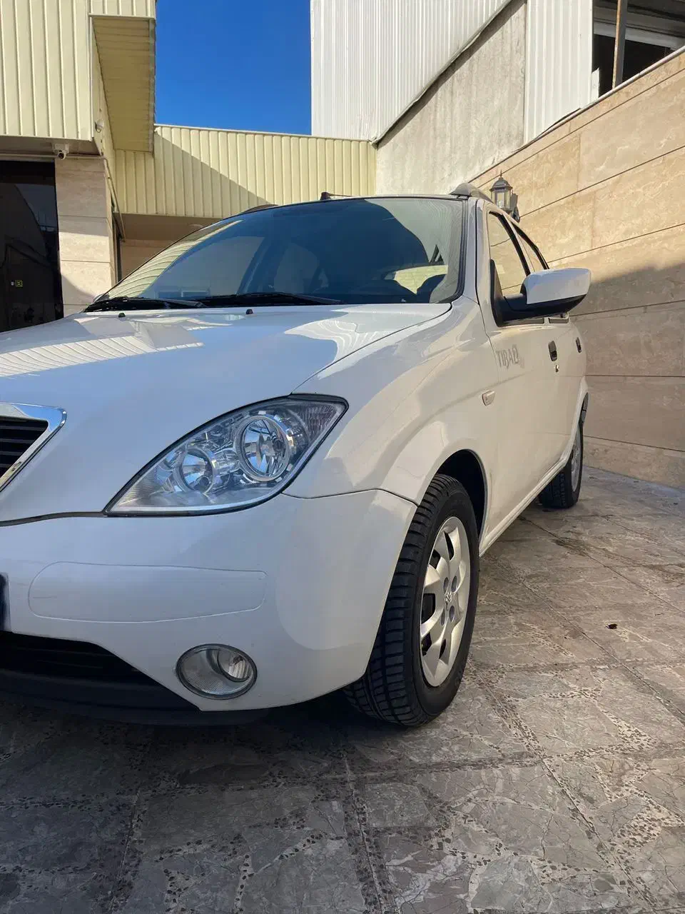 تیبا ۲ پلاس کراس|خودرو سواری و وانت|رشت, فلسطین|دیوار